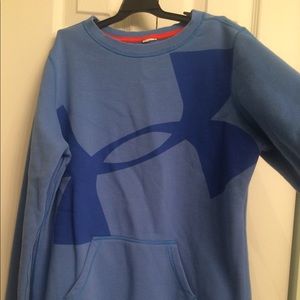 Under Armour Sweatshirt